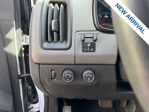 Used 2022 Chevrolet Colorado W/T w/ WT Convenience Package AWD/4WD image 19