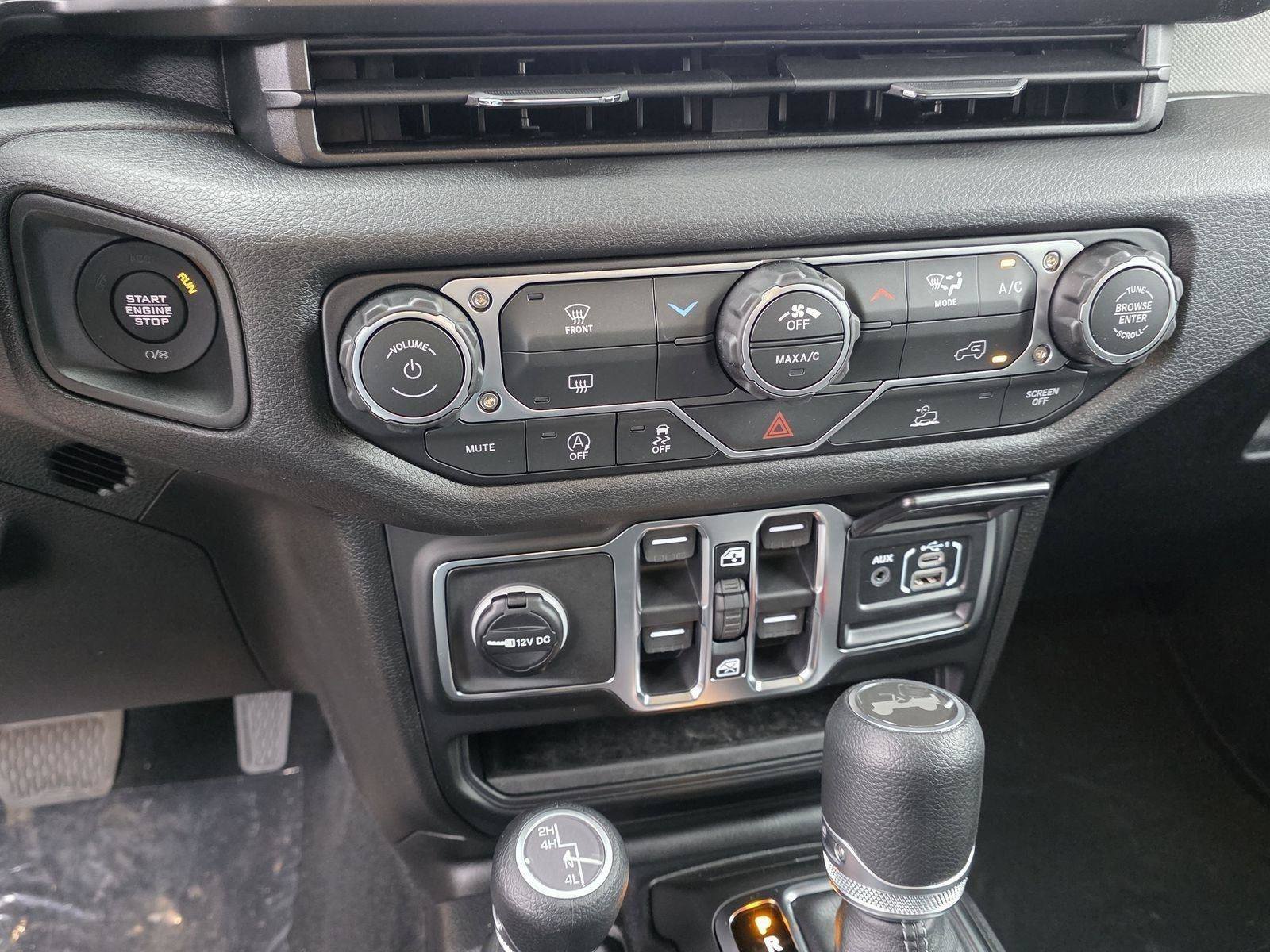 New 2026 Jeep Wrangler Unlimited Sport AWD/4WD image 18
