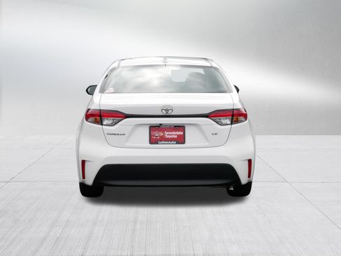 Used 2023 Toyota Corolla LE FWD image 6
