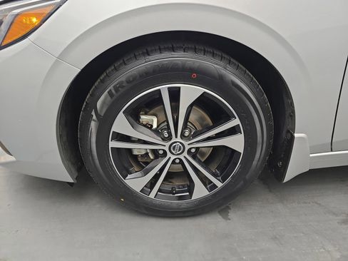 Used 2021 Nissan Sentra SV FWD image 13