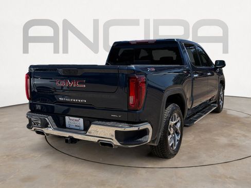 Used 2022 GMC Sierra 1500 SLT AWD/4WD image 10