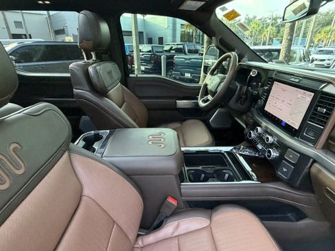 Used 2025 Ford F350 King Ranch w/ FX4 Off-Road Package AWD/4WD image 48