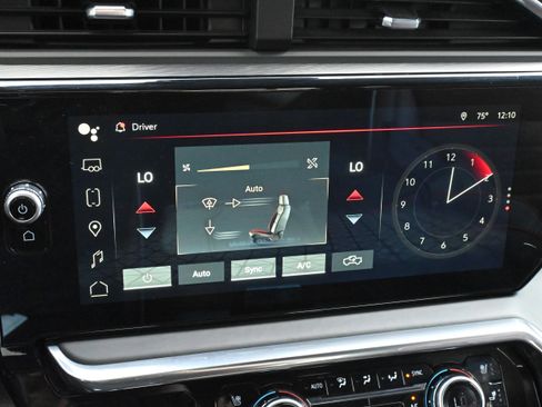 Used 2025 GMC Sierra 2500 Denali Ultimate image 21