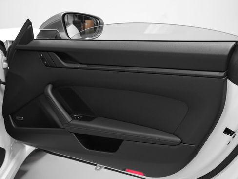 Certified 2026 Porsche 911 Carrera T RWD image 39