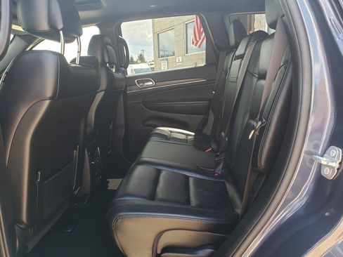 Used 2021 Jeep Grand Cherokee Limited w/ Premium Lighting Group AWD/4WD image 12
