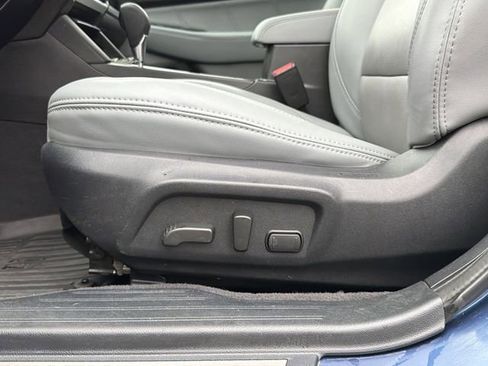 Used 2019 Subaru Outback 3.6R Limited w/ Popular Package #2 AWD/4WD image 28