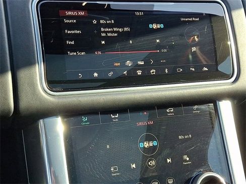 Used 2018 Land Rover Range Rover Sport Supercharged image 18