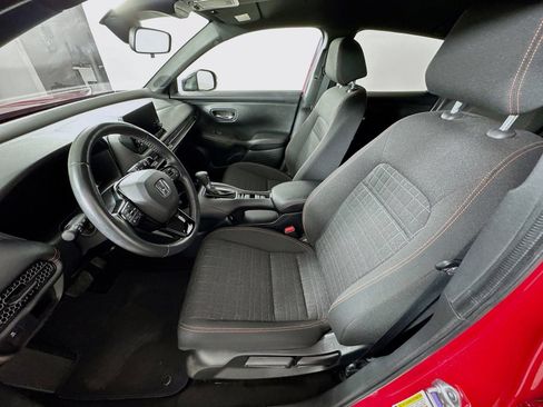Used 2024 Honda HR-V Sport image 9