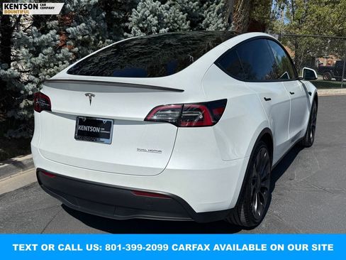 Used 2023 Tesla Model Y Performance image 7