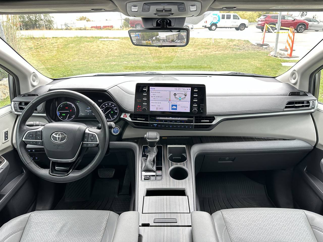 Used 2021 Toyota Sienna Limited AWD/4WD image 35