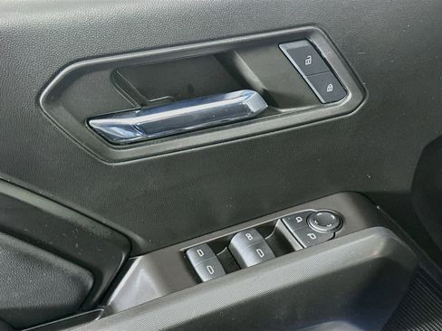 Used 2024 Chevrolet Colorado LT w/ LT Convenience Package II RWD image 15