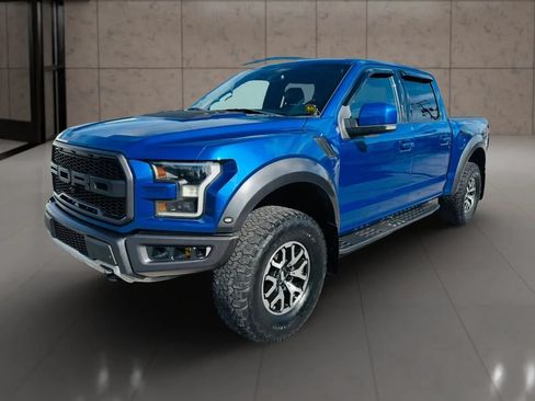 Used 2017 Ford F150 Raptor w/ Equipment Group 802A Luxury AWD/4WD image 7