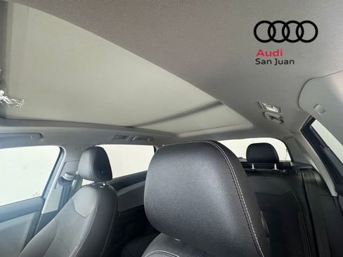 Used 2022 Volkswagen Taos SE w/ Panoramic Sunroof Package FWD image 13