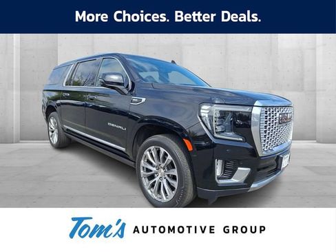 Used 2021 GMC Yukon XL Denali w/ Denali Premium Package AWD/4WD image 1