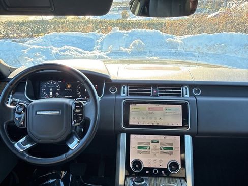 Used 2018 Land Rover Range Rover Supercharged image 9