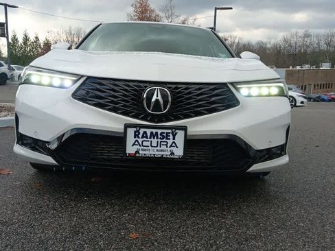 Used 2023 Acura Integra A-Spec image 9