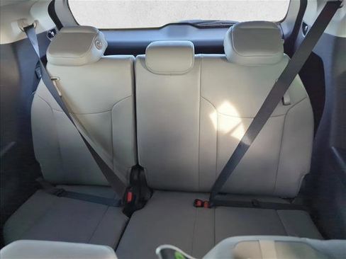 Certified 2026 Toyota Sienna XLE FWD image 23