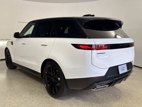 New 2026 Land Rover Range Rover Sport SE AWD/4WD image 31