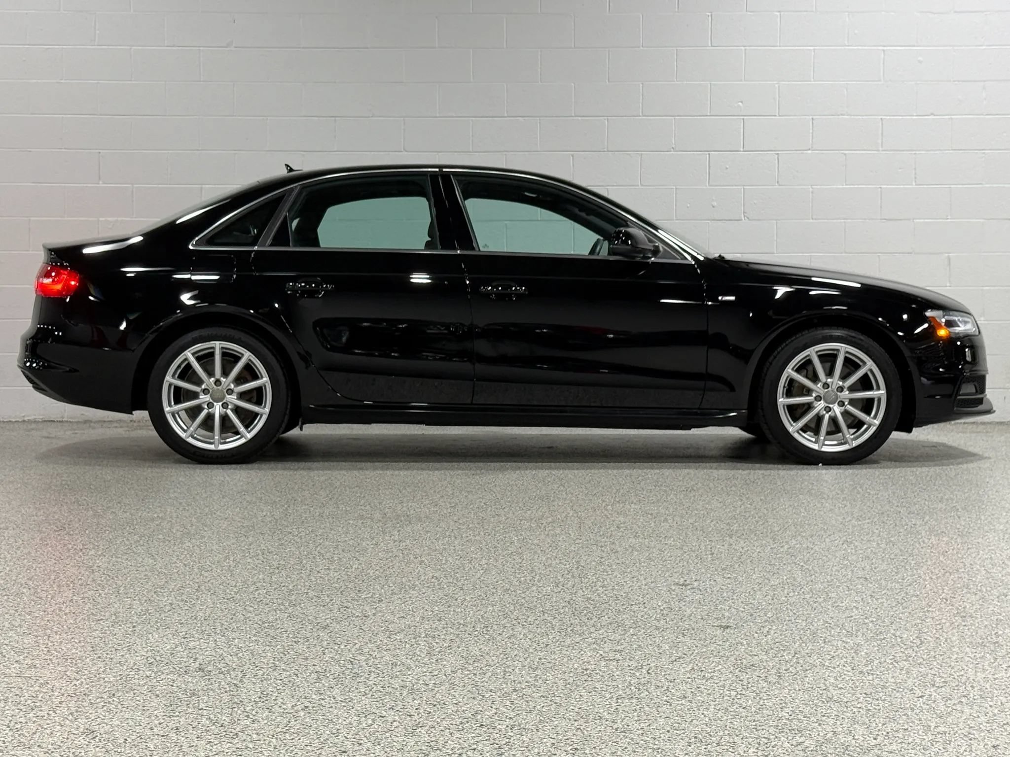 Used 2014 Audi A4 2.0T Premium Plus w/ Premium Plus Package AWD/4WD image 5