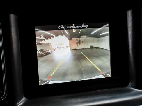 Used 2022 Dodge Charger SXT RWD image 27