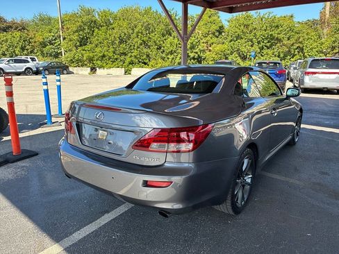 Used 2013 Lexus IS 250C image 7