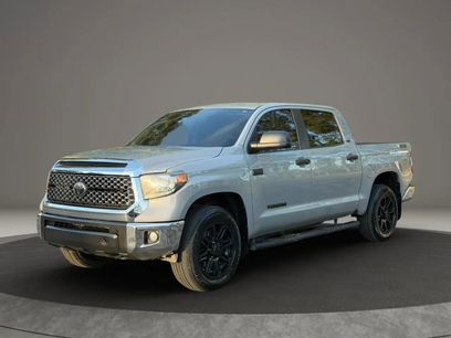 Used 2018 Toyota Tundra SR5 w/ SR5 Upgrade Package