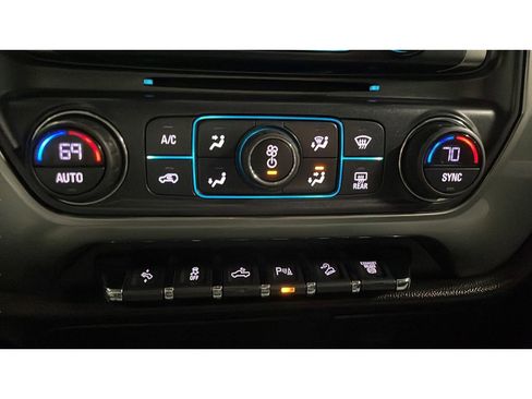 Used 2016 Chevrolet Silverado 3500 LT w/ LT Convenience Package image 14