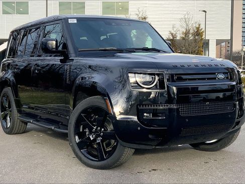 New 2026 Land Rover Defender 110 V8 AWD/4WD image 2