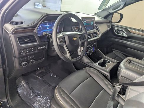 Used 2023 Chevrolet Tahoe Premier w/ Premium Package 2 image 16