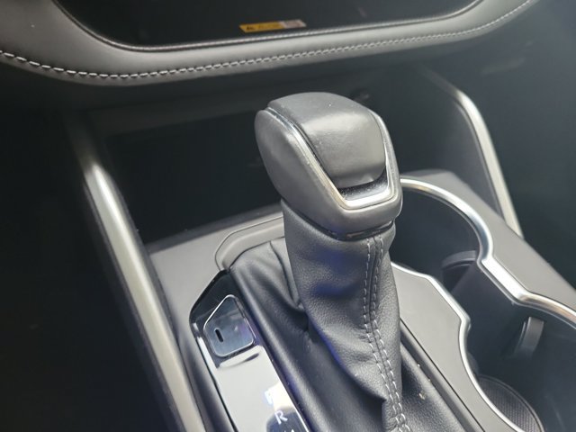 Used 2024 Toyota Highlander XSE FWD image 29