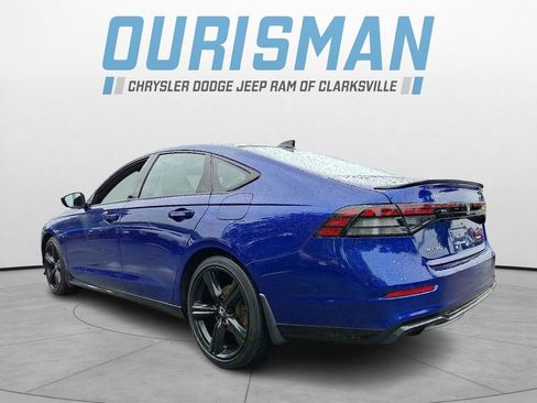 Used 2024 Honda Accord Sport image 4
