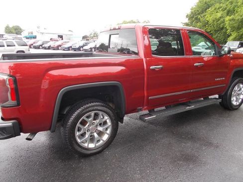 Used 2018 GMC Sierra 1500 SLT AWD/4WD image 13