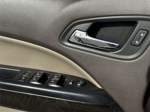 Used 2018 GMC Canyon SLE w/ SLE Convenience Package image 21