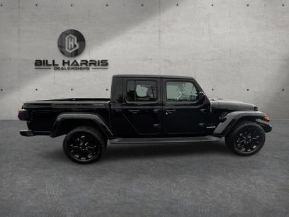 Used 2021 Jeep Gladiator Overland