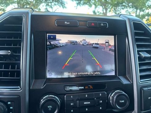 Used 2020 Ford F150 XLT w/ Equipment Group 302A Luxury AWD/4WD image 30