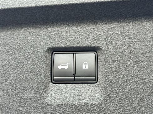 Used 2023 INFINITI QX60 Luxe image 11