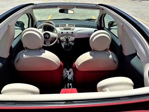Used 2015 FIAT 500 Pop image 18