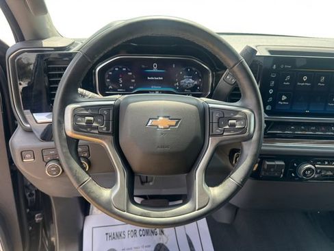 Used 2023 Chevrolet Silverado 1500 LT AWD/4WD image 13
