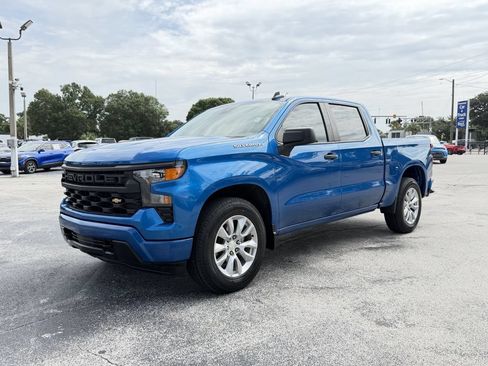 Used 2023 Chevrolet Silverado 1500 Custom RWD image 9