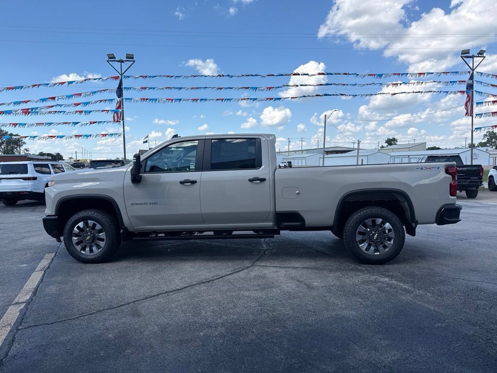New 2026 Chevrolet Silverado 2500 Custom w/ Custom Value Package AWD/4WD image 9