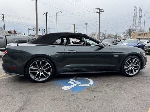 Used 2016 Ford Mustang GT Premium image 14