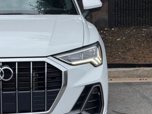 Used 2022 Audi Q3 2.0T Premium Plus AWD/4WD image 5