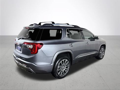 Used 2021 GMC Acadia Denali w/ Denali Ultimate Package AWD/4WD image 6