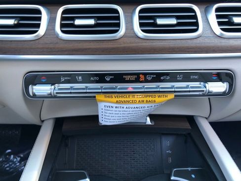 New 2026 Mercedes-Benz GLS 450 GLS 450 image 30