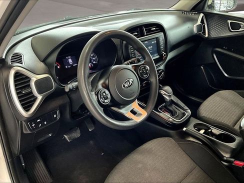 Used 2021 Kia Soul S image 15