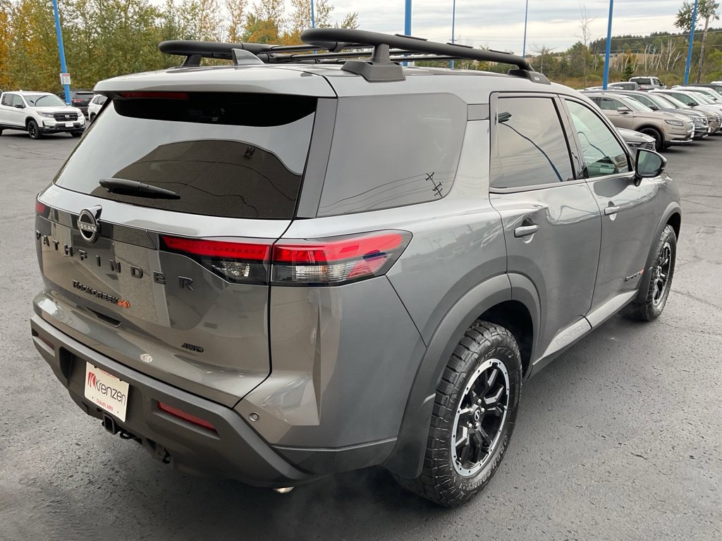 Used 2025 Nissan Pathfinder Rock Creek AWD/4WD image 5