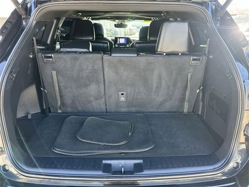 Used 2024 Toyota Highlander XSE image 26