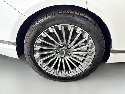 Used 2024 Genesis G80 w/ Prestige Package image 33