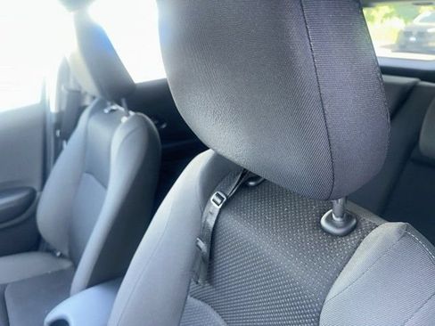 Used 2021 Honda HR-V EX image 6