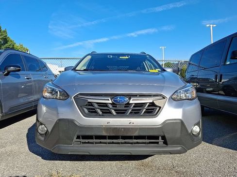 Used 2023 Subaru Crosstrek 2.0i Premium AWD/4WD image 2